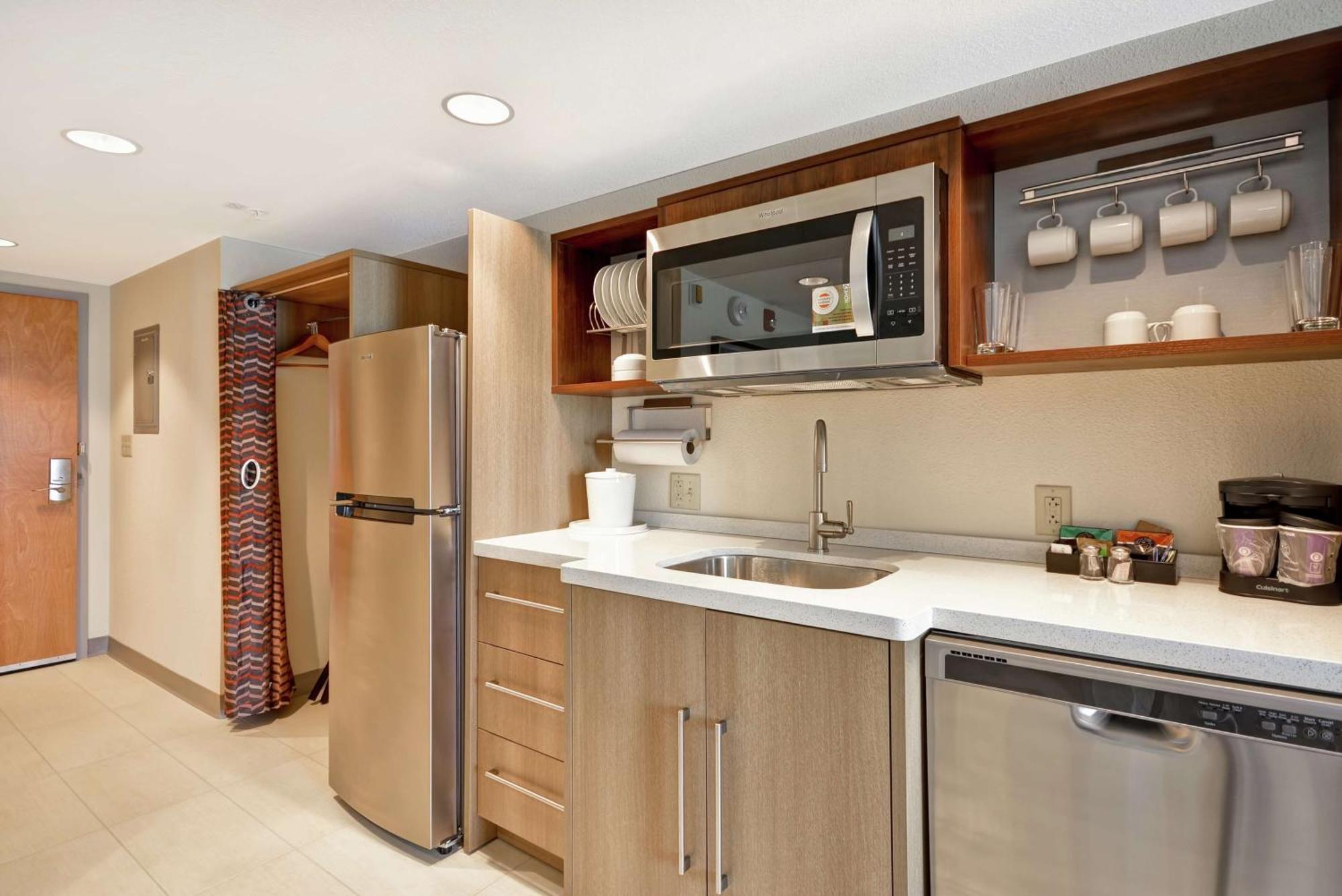 Home2 Suites By Hilton Portland Airport South Portland Εξωτερικό φωτογραφία